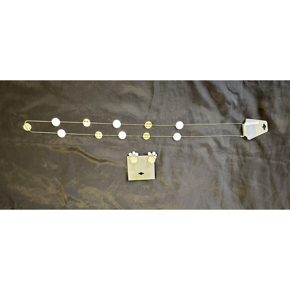 Madison Tyler Gold and White Necklace & Earrings by Jules - Picture 4 of 6